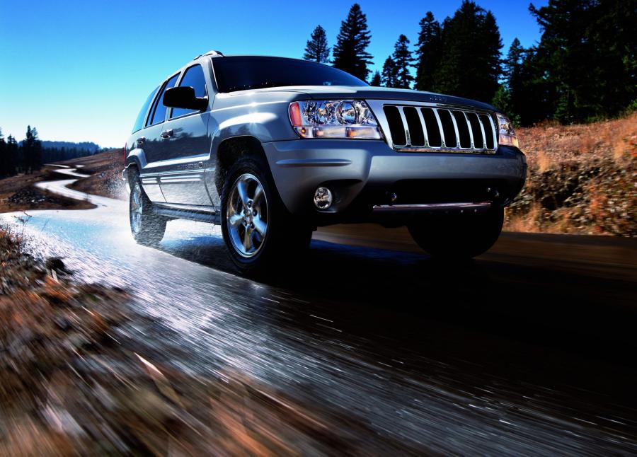  Jeep Grand Cherokee 2004 года  (фото 34 из 35)